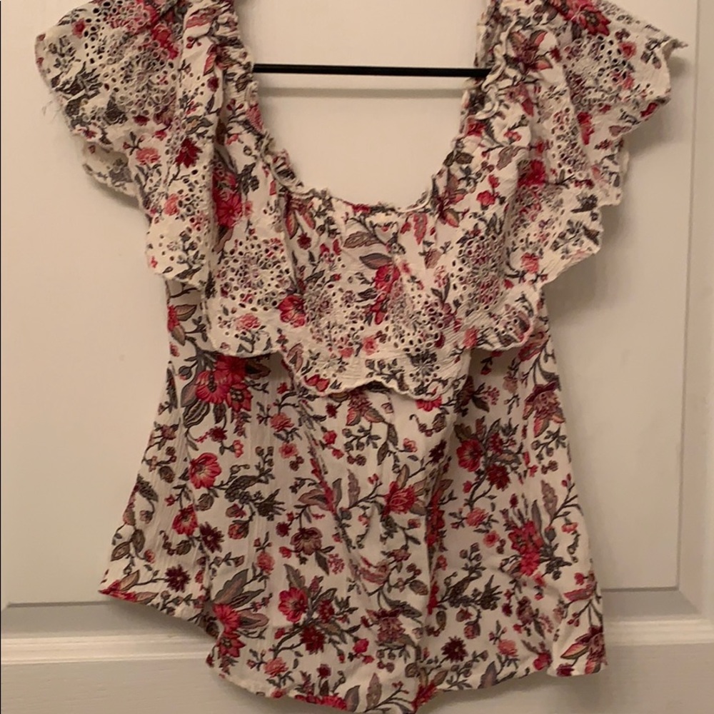 American eagle off the shoulder shirt